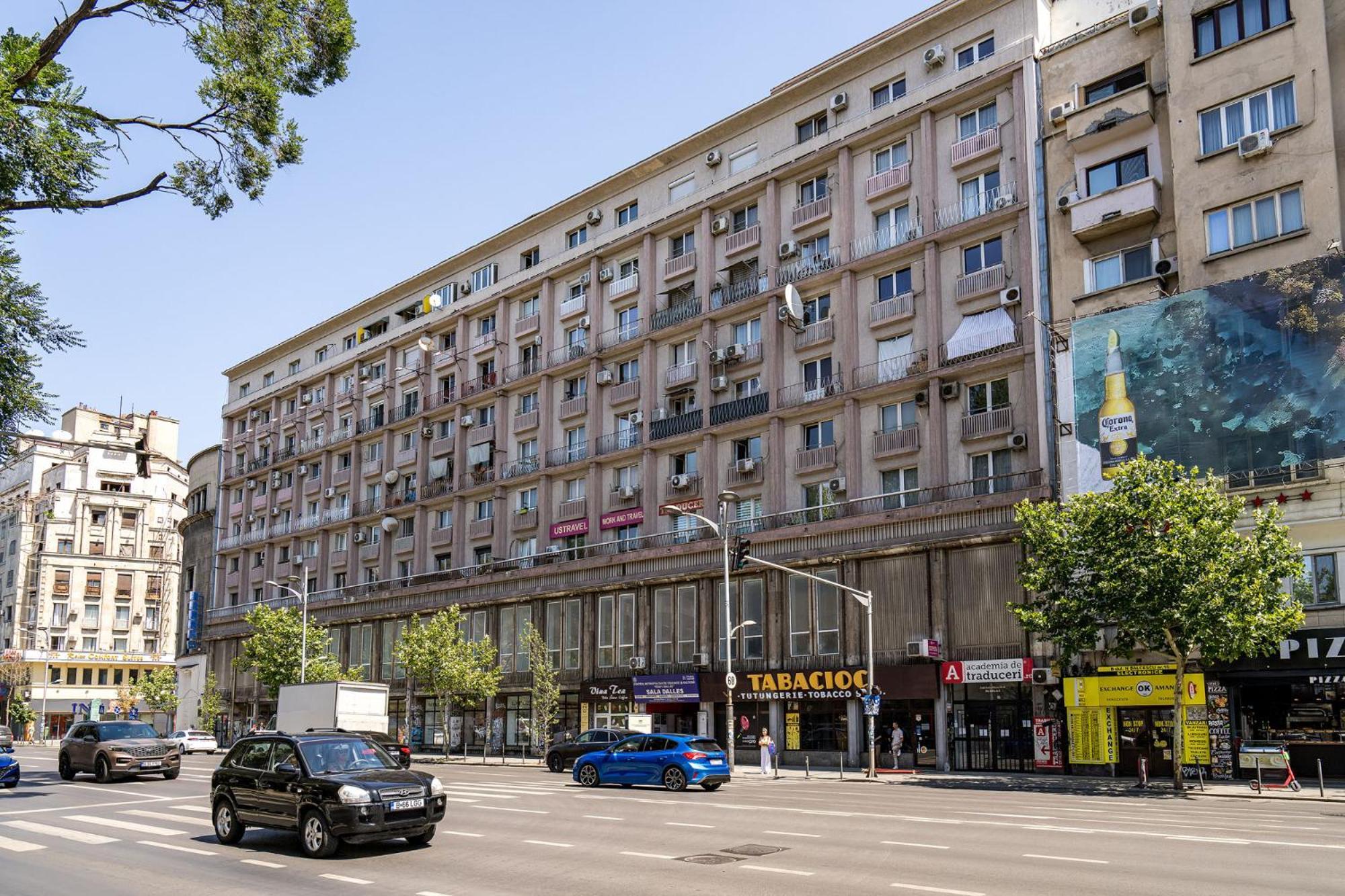 Romana Vibe Elegance In The Heart Of The City Bucureşti Eksteriør bilde