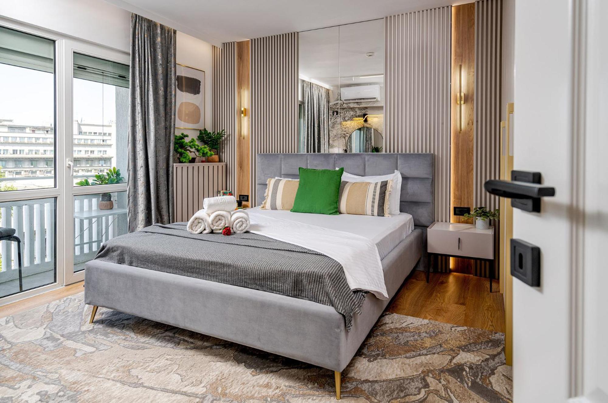 Romana Vibe Elegance In The Heart Of The City Bucureşti Eksteriør bilde
