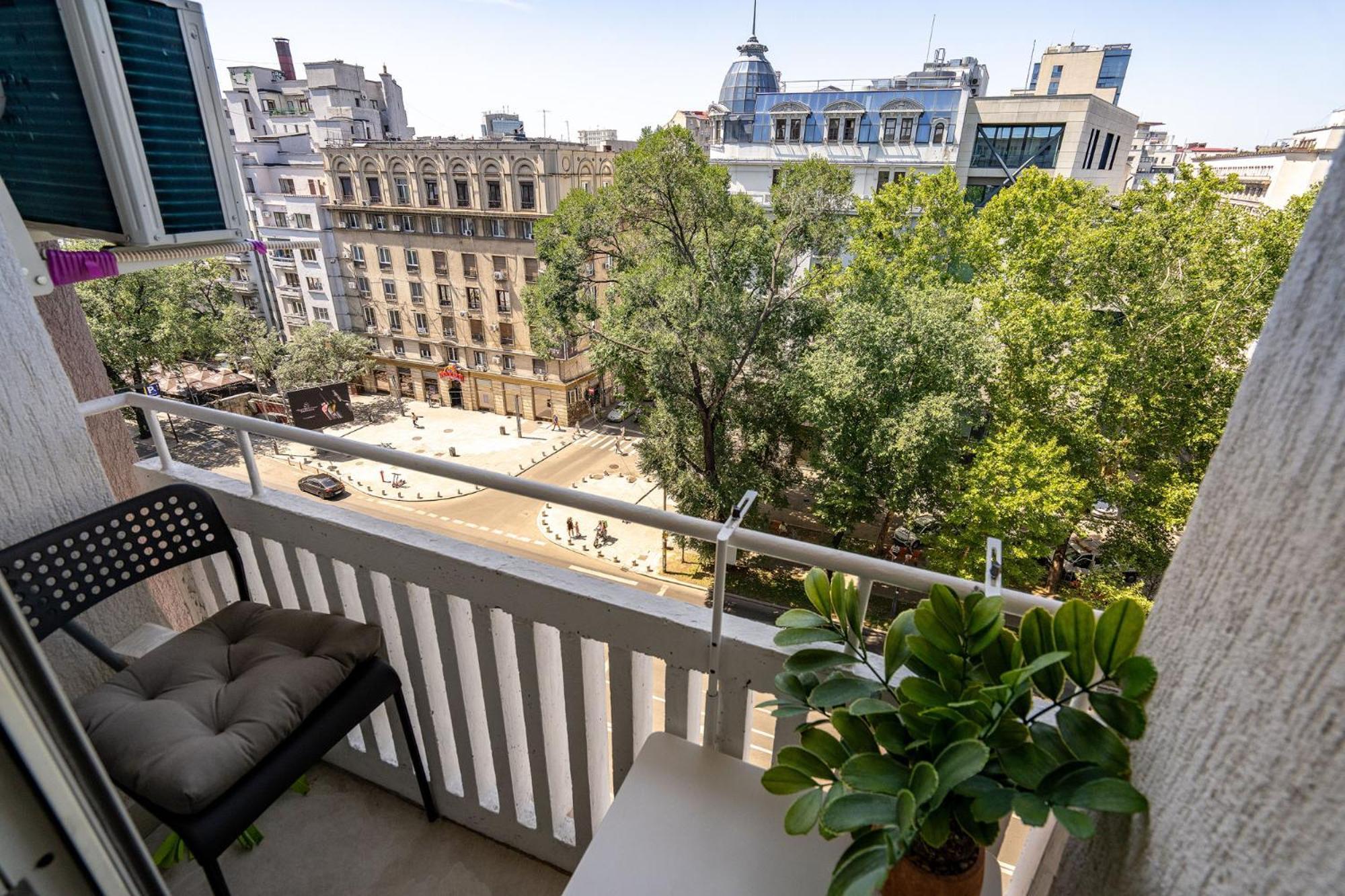 Romana Vibe Elegance In The Heart Of The City Bucureşti Eksteriør bilde