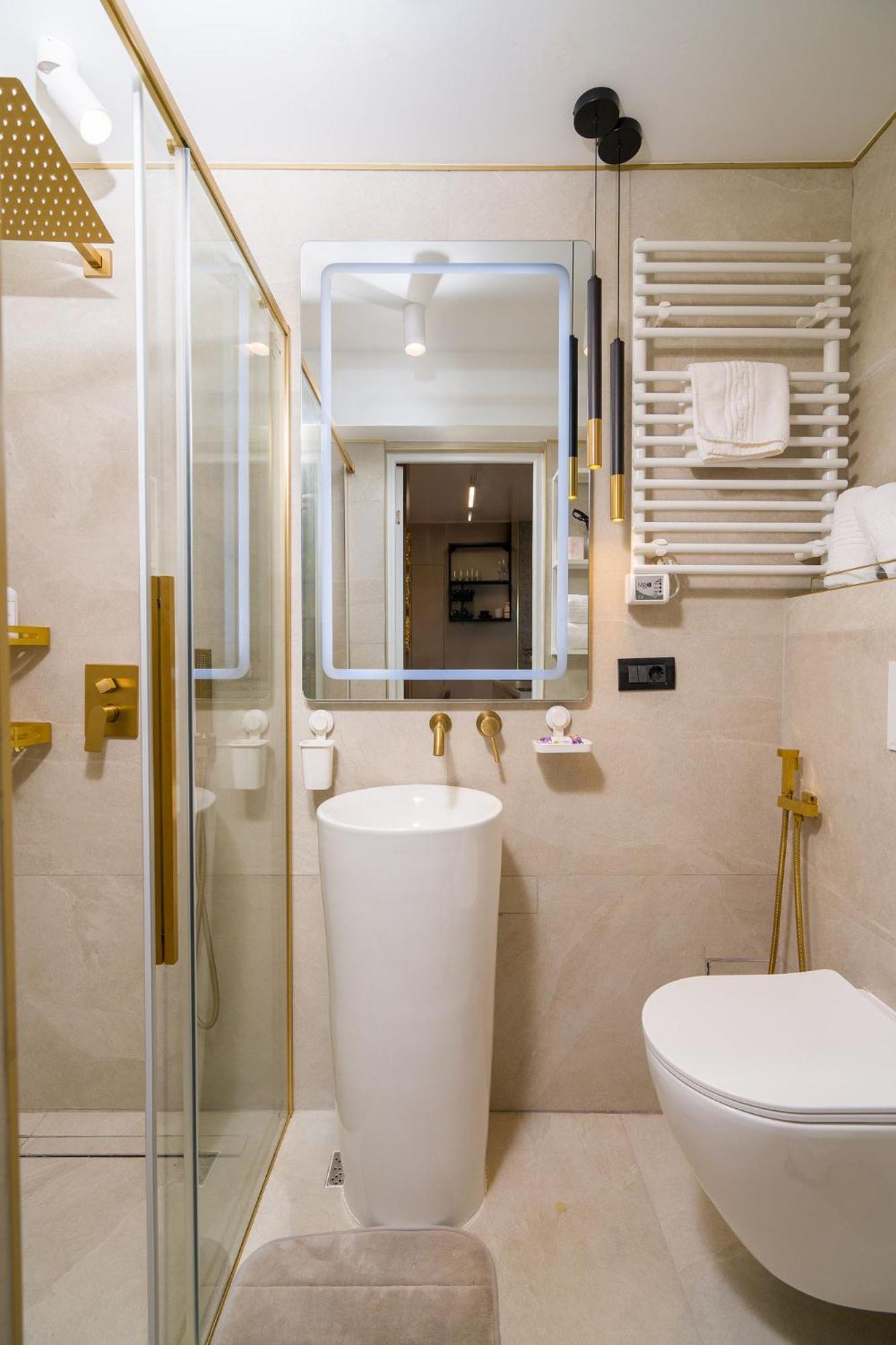 Romana Vibe Elegance In The Heart Of The City Bucureşti Eksteriør bilde