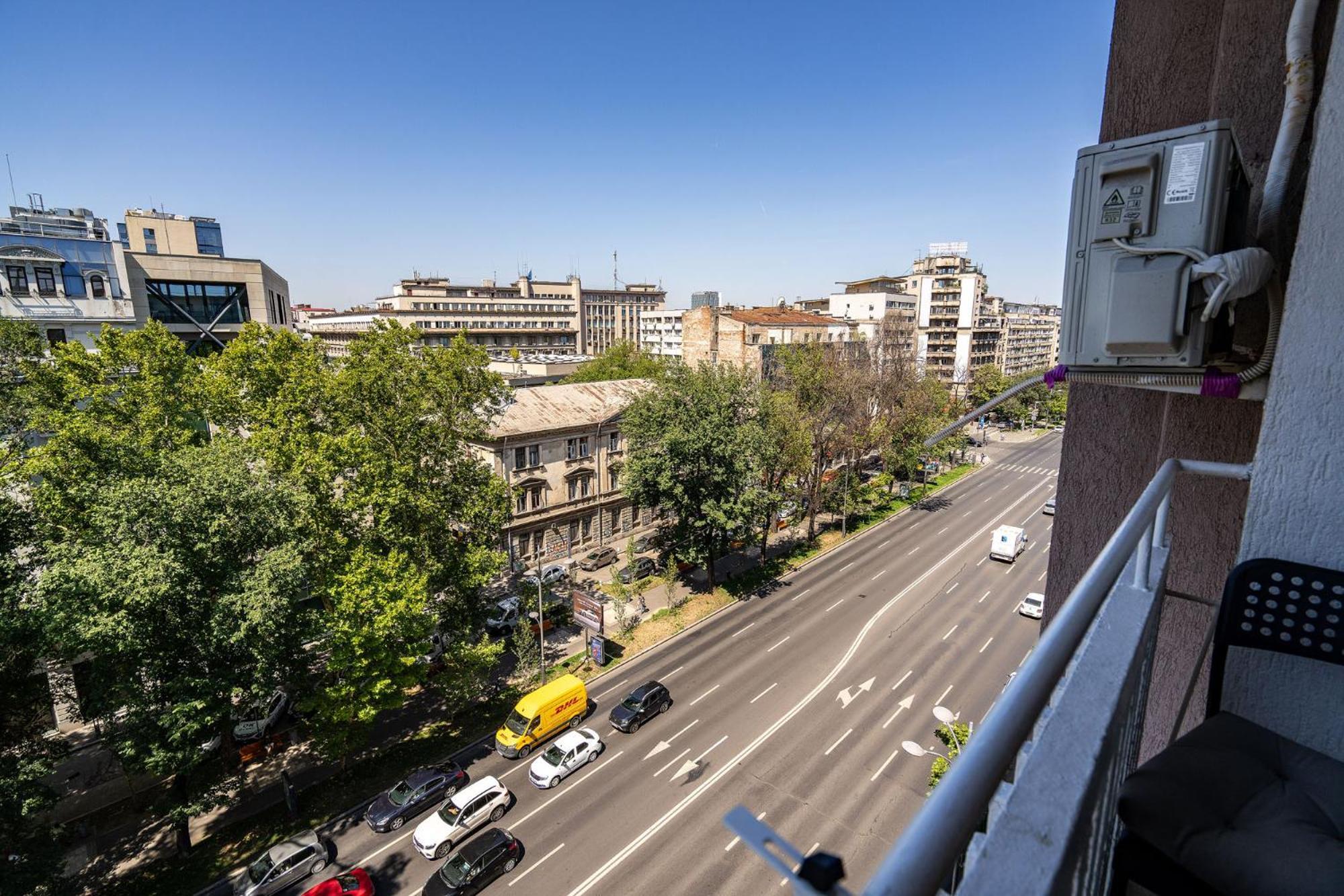 Romana Vibe Elegance In The Heart Of The City Bucureşti Eksteriør bilde